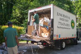 Best Estate Cleanout  in Ferrysburg, MI